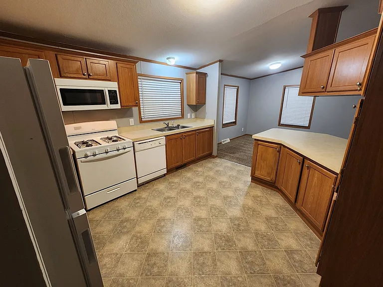 Belle Villa Meadows — Photo 22
