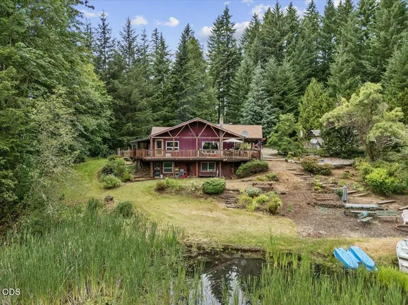 22606 Milk Ranch Rd NE, Scotts Mills, OR 97375