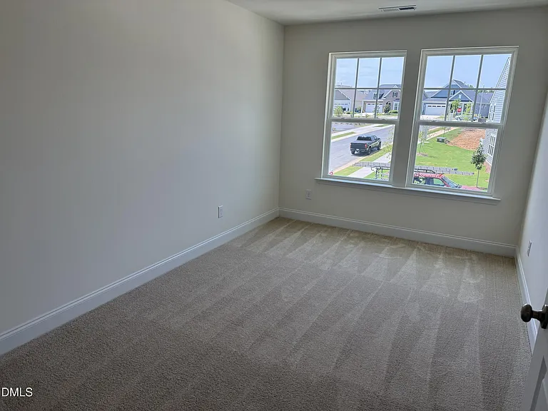 825 Kensley Grove Ln — Photo 14