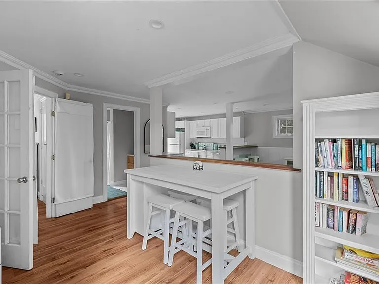 19 Warren Ave #19 — Photo 4