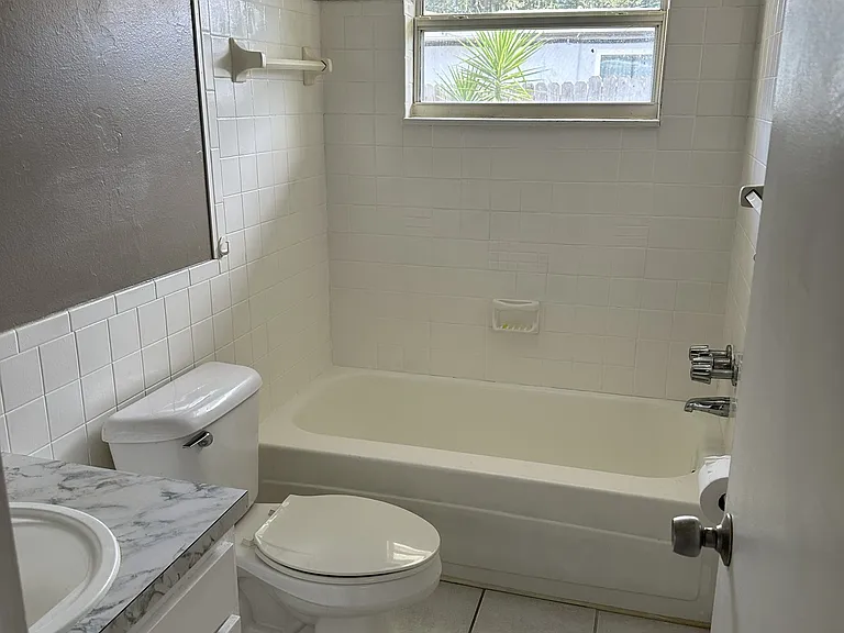 8892 79th Pl — Photo 9