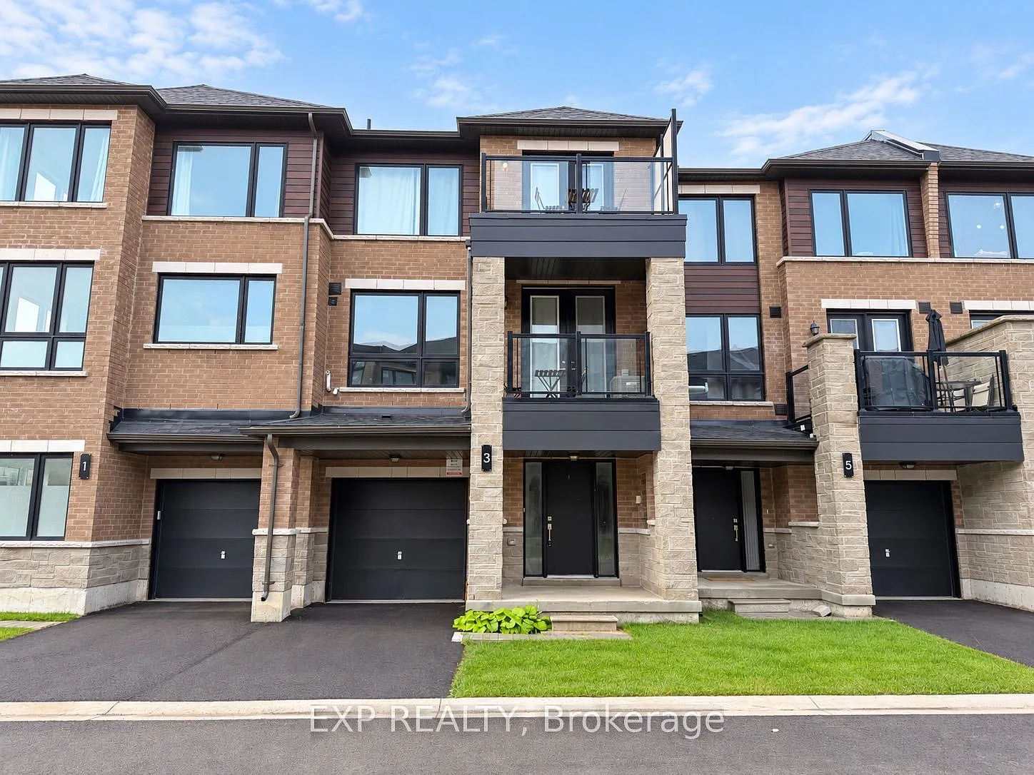 3 bed, $3,300 — Photo 2