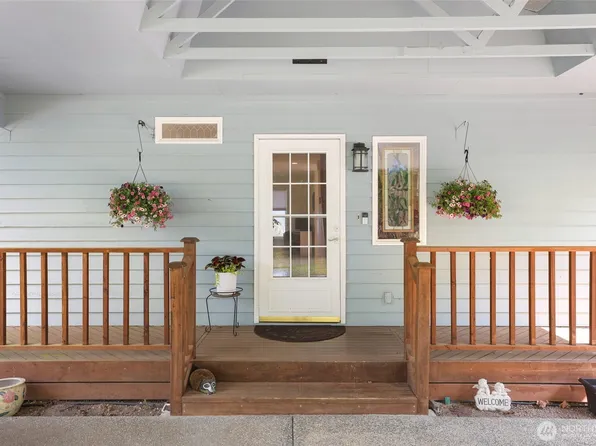 60 Cedar Place, Brinnon, WA 98320