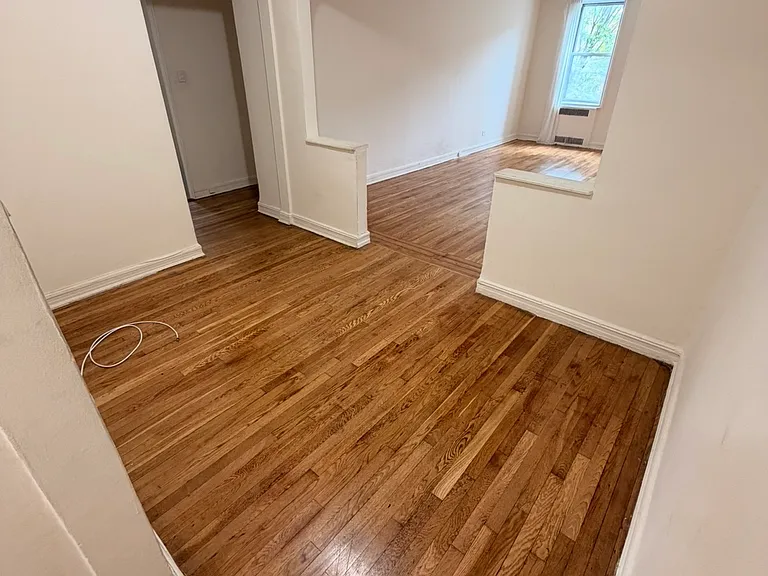 83-57 118th St #5M — Photo 4