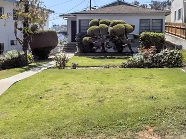 715 W 30th St, San Pedro, CA 90731