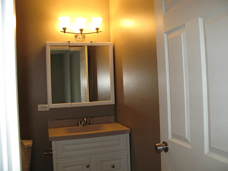 7460 Grand Ave #101 — Photo 19