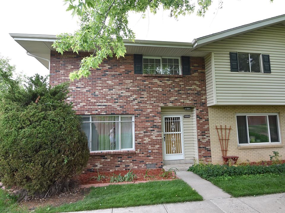 1st image of 3902 S Yosemite St #1