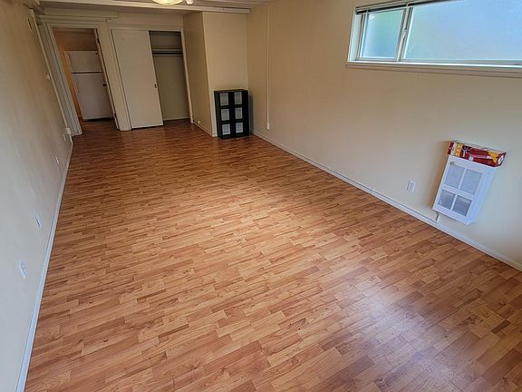 4th image of 5038 Sand Point Way NE #B