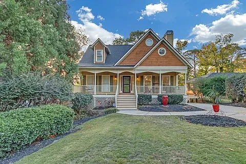1445 Pontiac Pl SE Photo 1