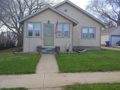 311 N Josephine Ave, Madison, SD, 57042