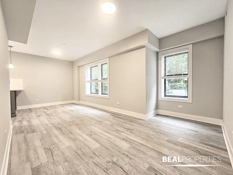 1133-1139 Oak Ave — Photo 26