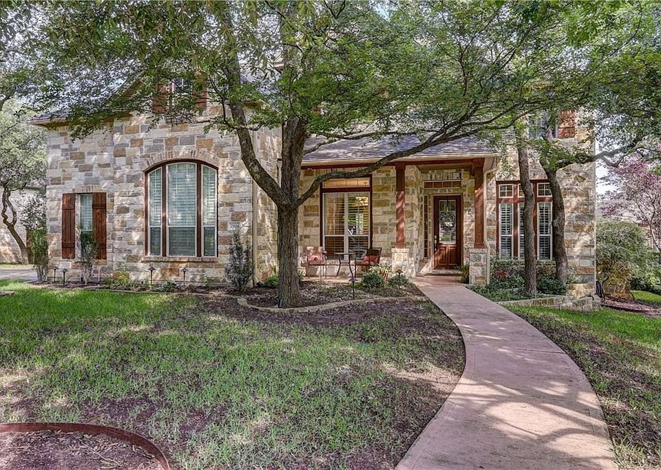 1st image of 7504 Doswell Ln