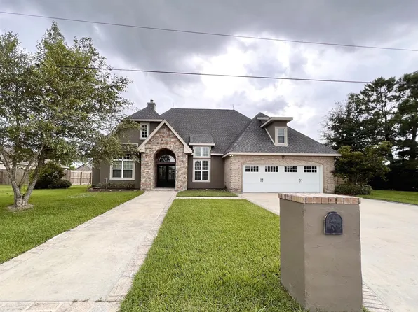 725 Joshua Cir, Orange, TX 77630