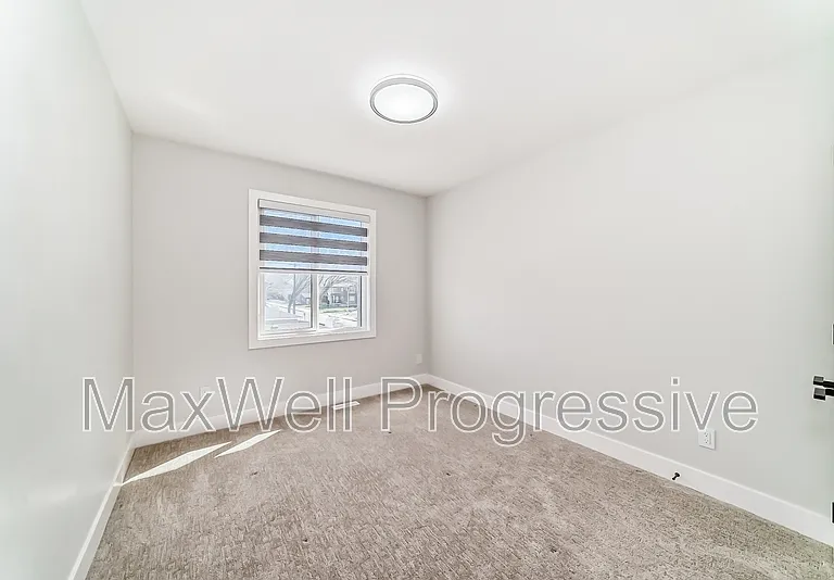 12901 123a St NW #MAIN — Photo 35
