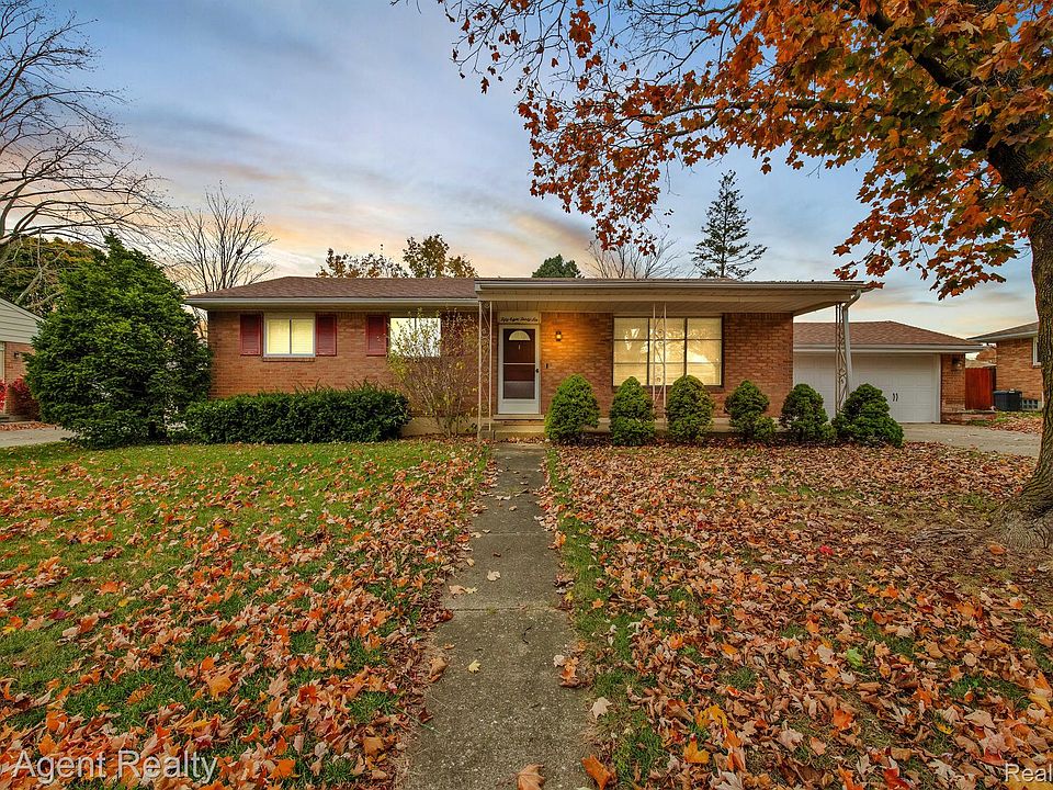 1st image of 5836 Lochleven Dr