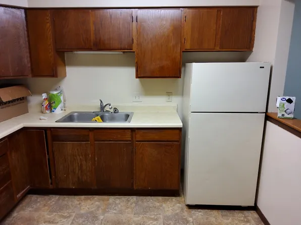 104 Main Cir, Dodgeville, WI 53533