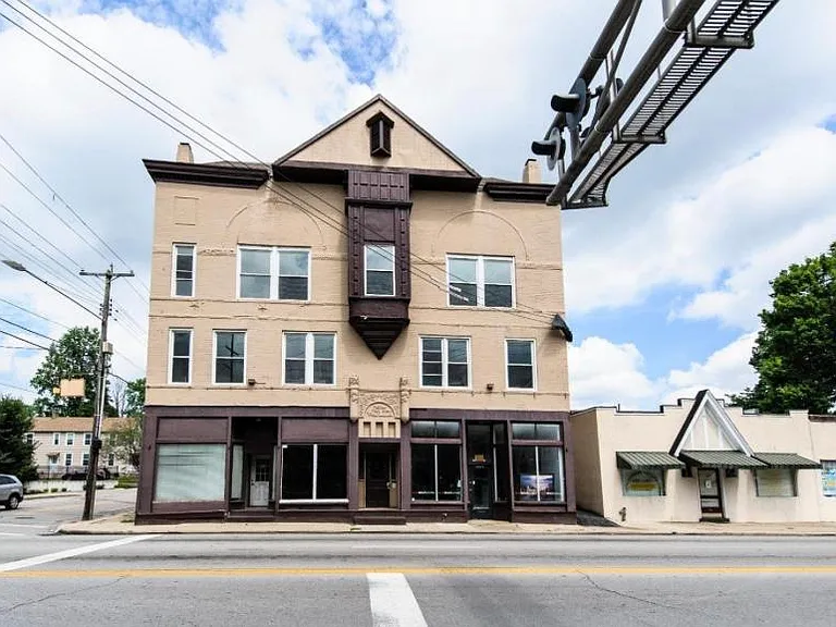 7045 Montgomery Rd #5 — Photo 1
