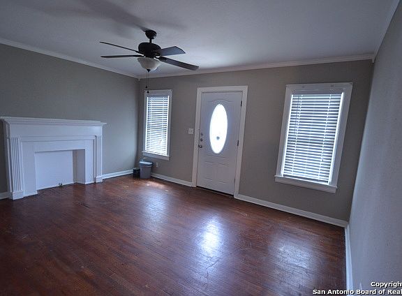 2nd image of 501 Curtiss Ave