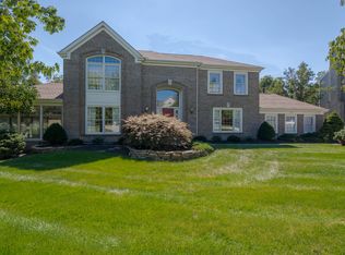 909 Whirlaway Dr, Union, KY 41091