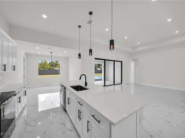 849 NW 2nd St, Cape Coral, FL 33993