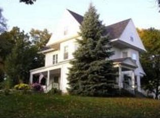 533 S Parker Dr, Janesville, WI 53545