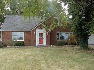 2812 Maryville Rd, Maryville, IL 62062