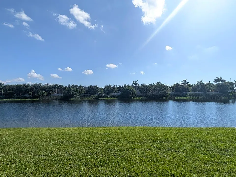 4153 Cascada Cir