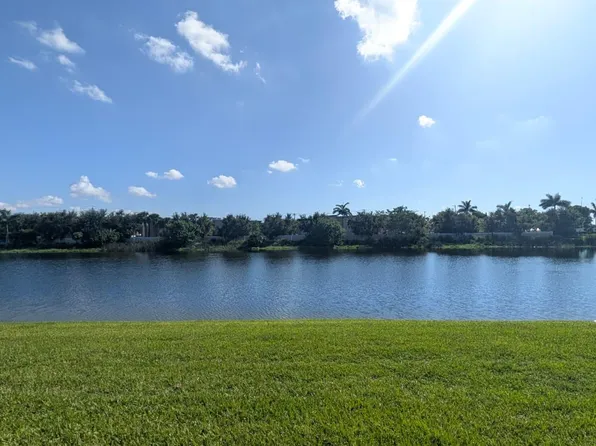 4153 Cascada Cir, Cooper City, FL 33024