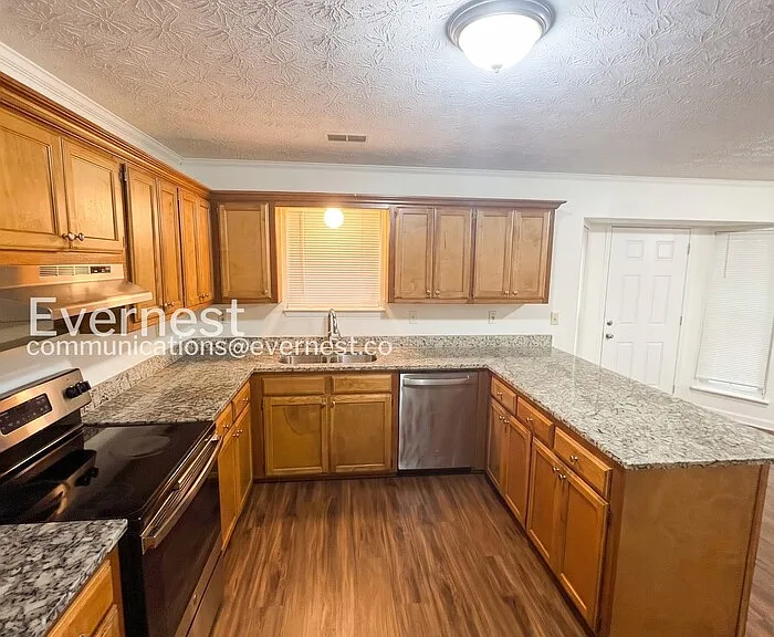 240 Cottonpatch Rd — Photo 2