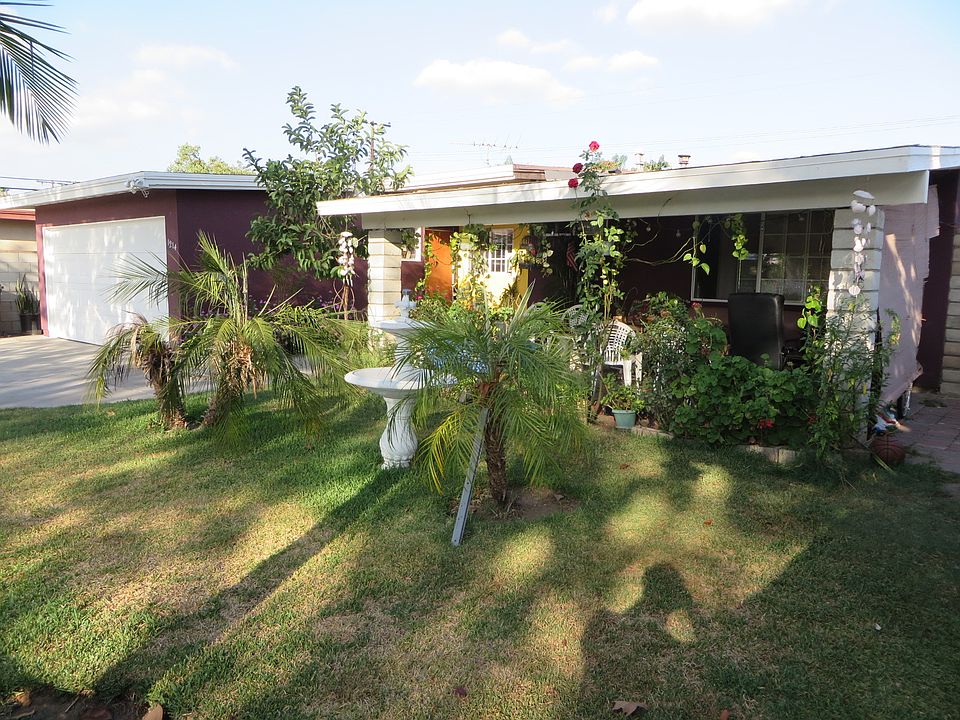 1st image of 1214 Stichman Ave