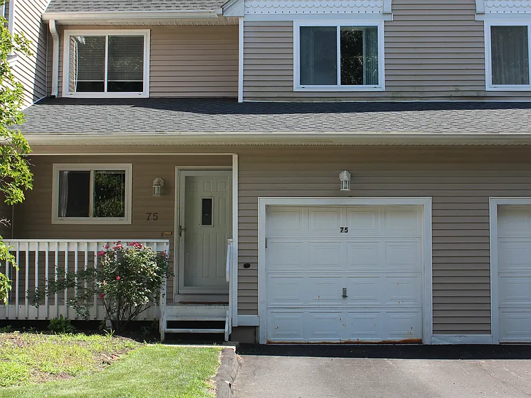 75 Florence Way — Photo 1