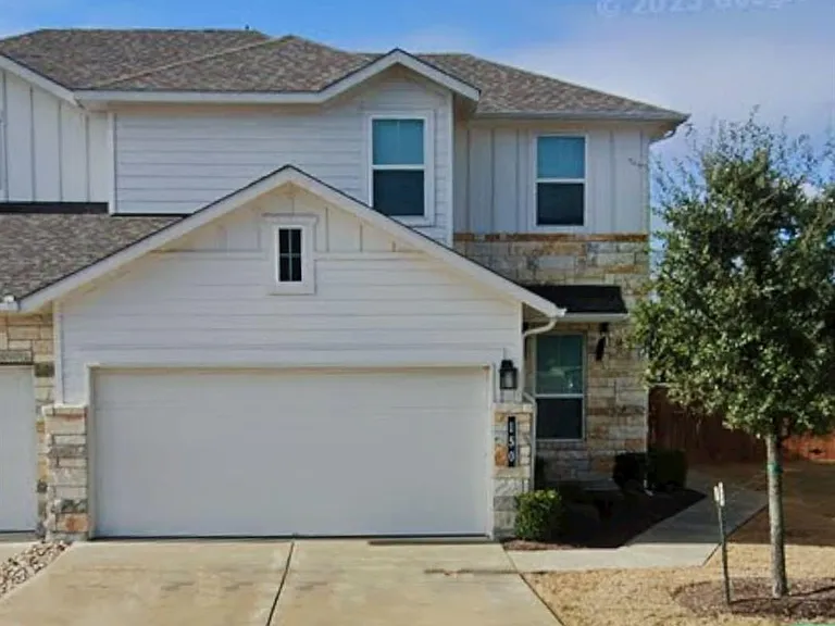 150 Elisha Dr — Photo 2