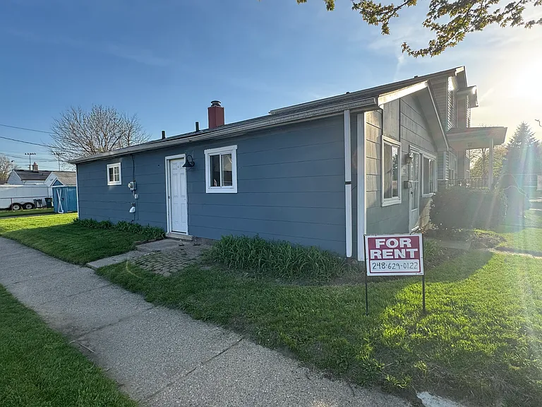 2180 Hamata St — Photo 29