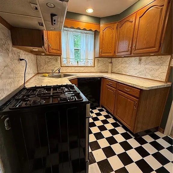 182 Newman St #2309 — Photo 8