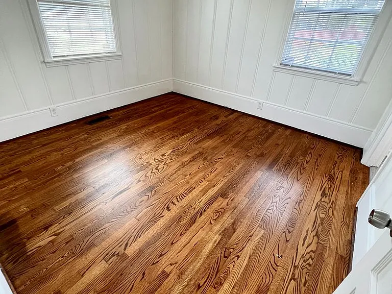 1123 Gibson Dr — Photo 16