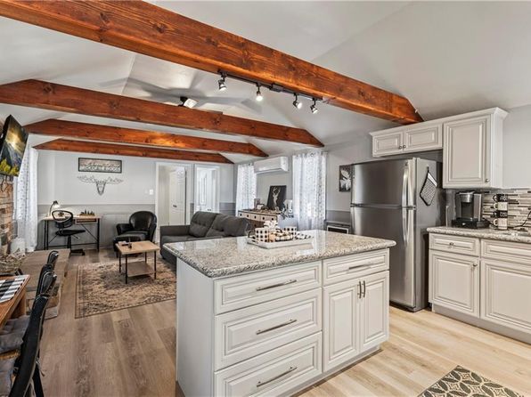 271 La Casita Dr