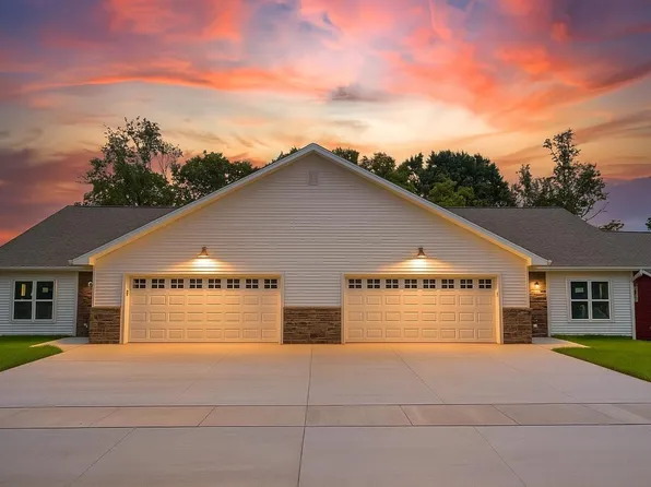 1062 Armida Court, Reedsburg, WI 53959