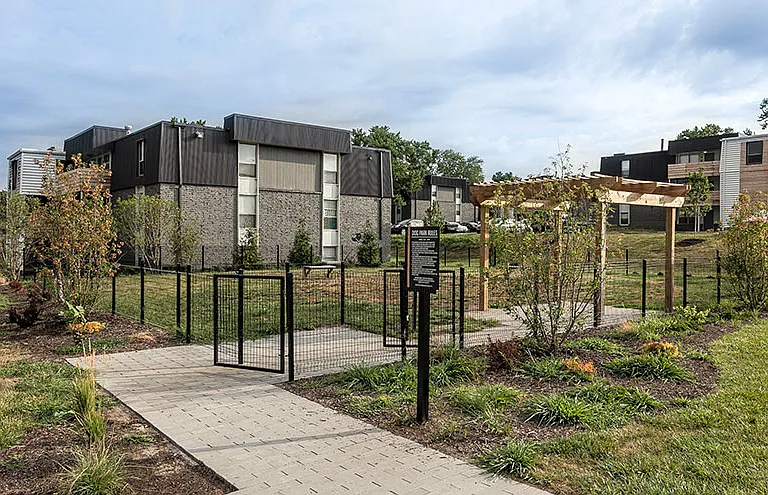 The Reserve at 77 Apartment Homes — Photo 33