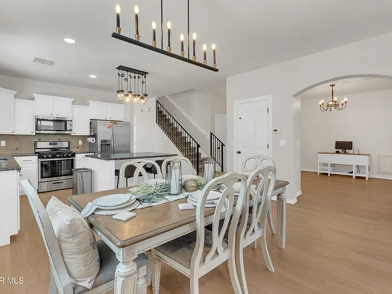 11512 Robert Lennox Dr — Photo 17