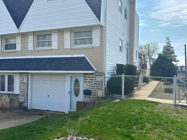 1 Shipley Pl, Philadelphia, PA 19152