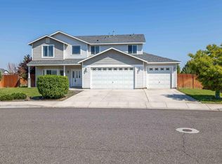 5607 Topeka Dr, Pasco, WA 99301