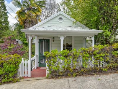 572 E Broad St, Nevada City, CA, 95959