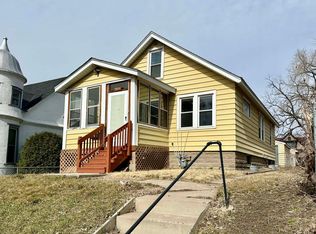 369 Cook Ave E, Saint Paul, MN 55130