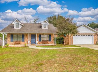 1604 Kinsale Dr, Cantonment, FL 32533