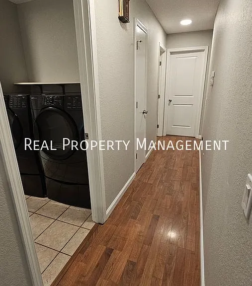 3977 Eastway Loop — Photo 14