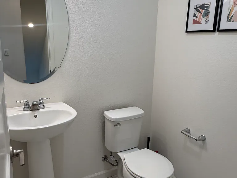 2992 Lina St #4 — Photo 10