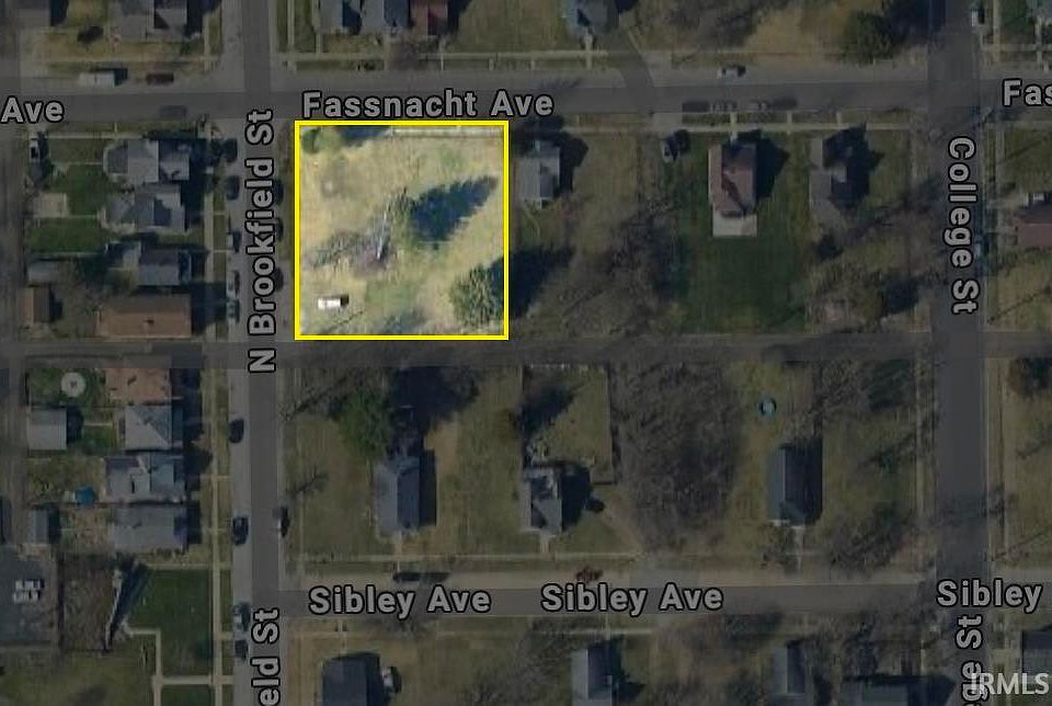 2nd image of 1810 Fassnacht Ave