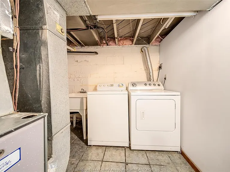 431 Randolph Ave #LOWER — Photo 10