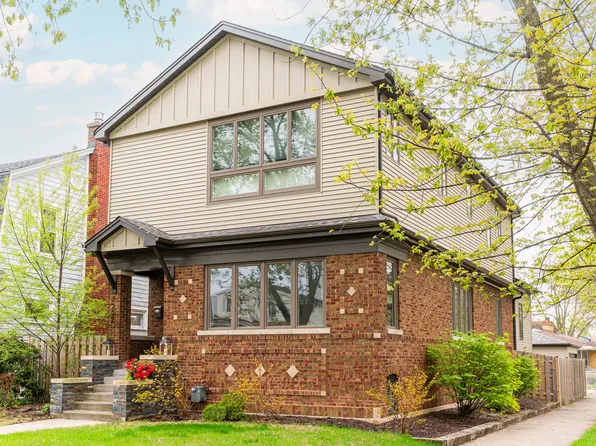 7257 W Greenleaf Ave, Chicago, IL 60631