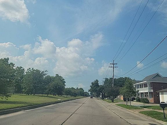 4th image of 6614-6616 Pontchartrain Blvd